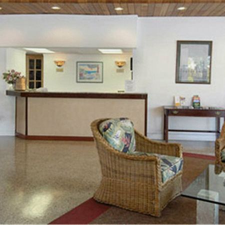 Travelodge Monaco Beach Resort Sunny Isles Beach Inreriör bild