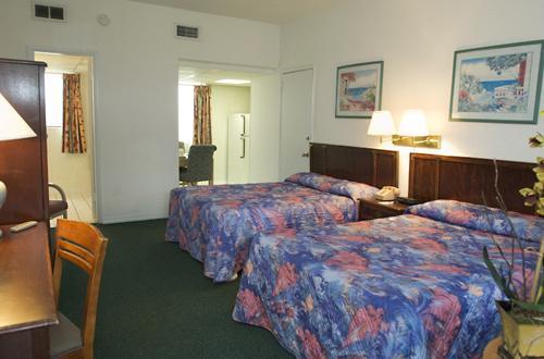 Travelodge Monaco Beach Resort Sunny Isles Beach Exteriör bild