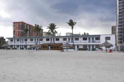 Travelodge Monaco Beach Resort Sunny Isles Beach Exteriör bild